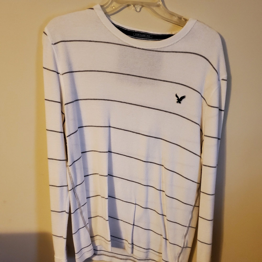 American Eagle long sleeve